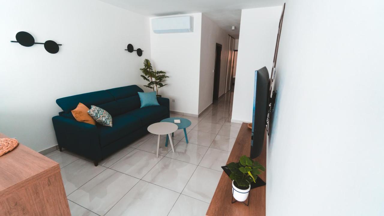 Ideal Location, Stylish 1Br Apartment With Free Parking Слима Экстерьер фото